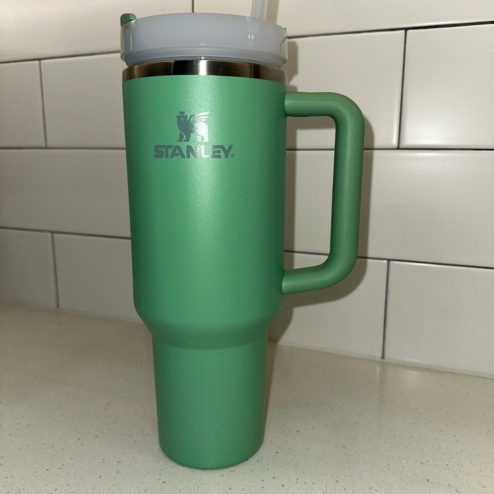 Stanley Green Tumbler with Handle
